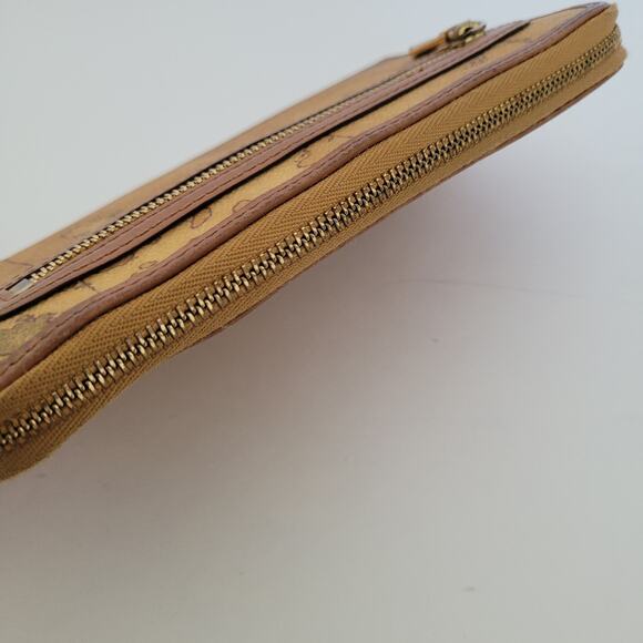 Alviero Martini Organizer Wallet US Map Geo Leather Italian Zip Around Clutch - Picture 3 of 11